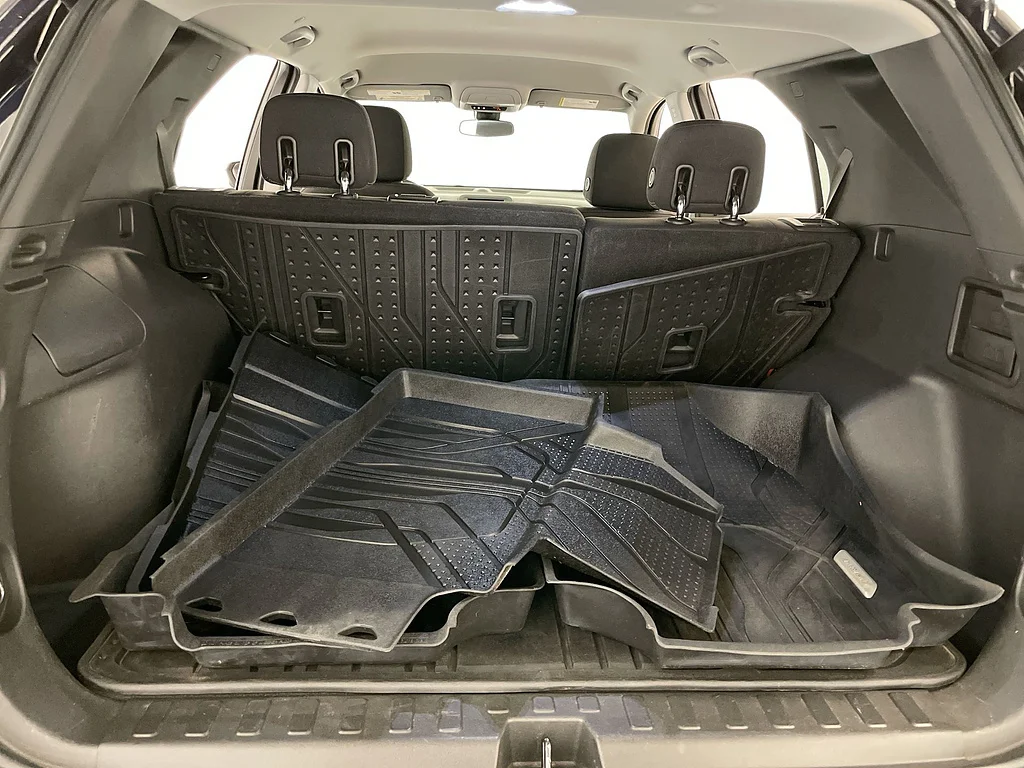 Used 2020 BLUE Chevrolet LT image 25