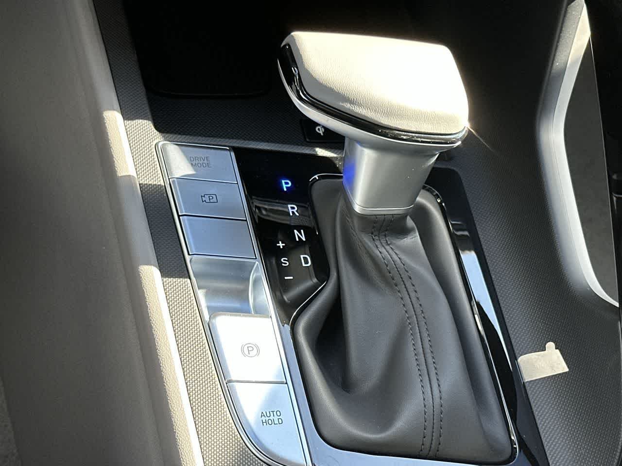 New 2026 Fluid Metal Hyundai SEL Sport Premium image 21