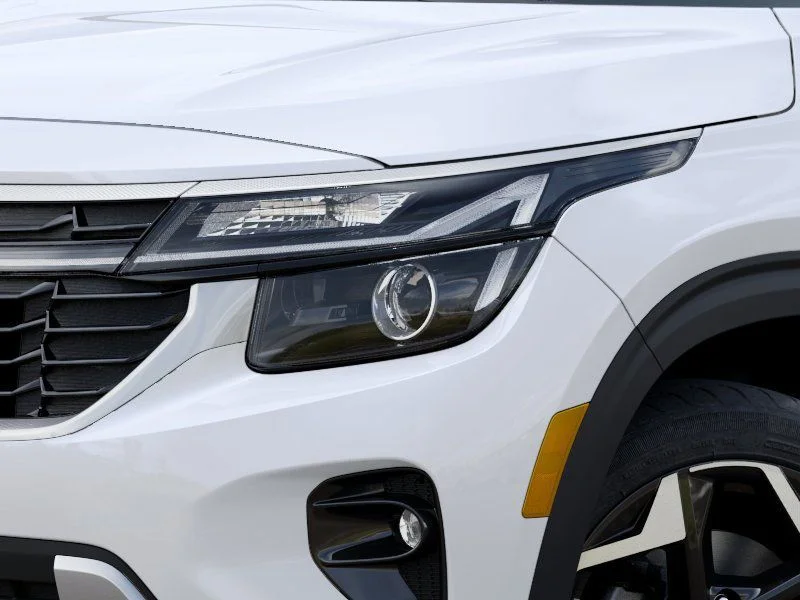 New 2026 Clear White / Black Roof Kia S image 9