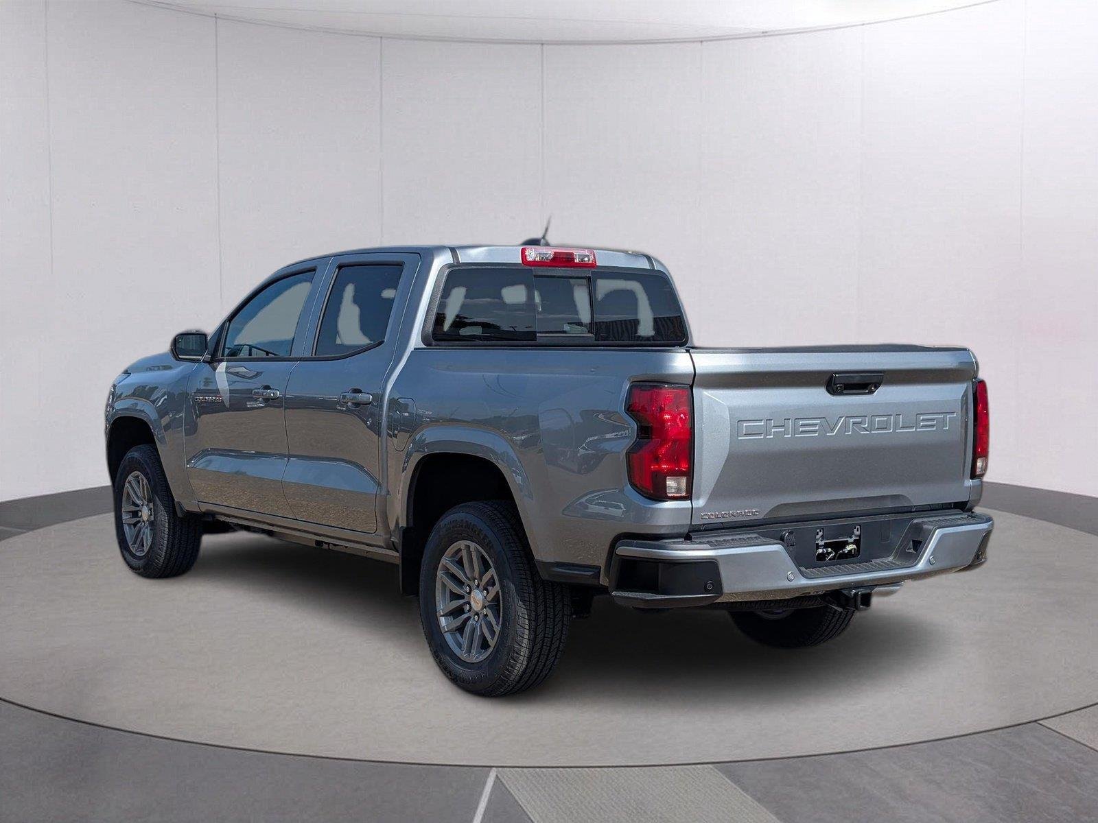 New 2026 Sterling Gray Metallic Chevrolet LT image 3