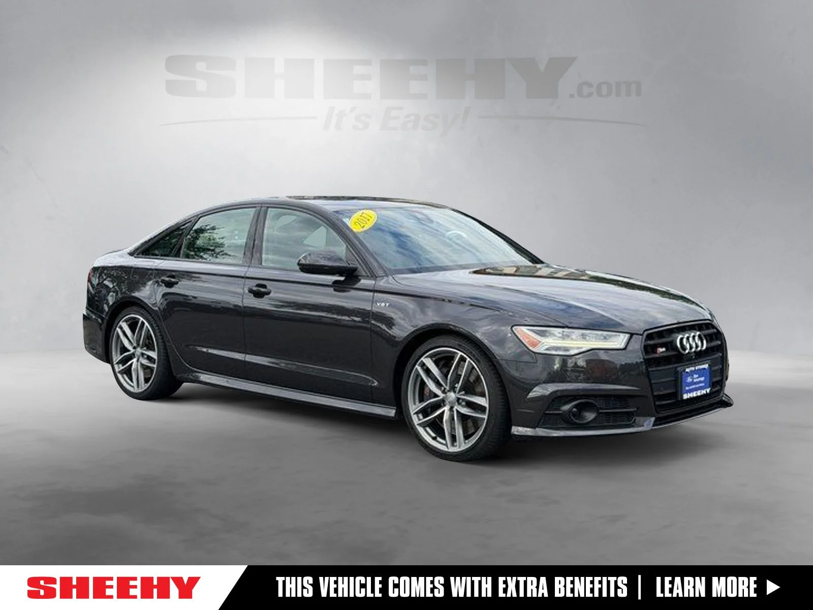 Used 2017  Audi 4.0T Prestige image 1