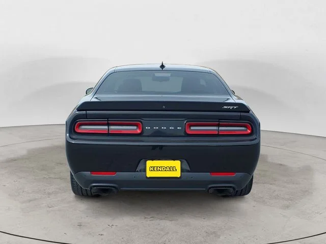 Used 2016 Pitch Black Clearcoat Dodge SRT Hellcat image 4