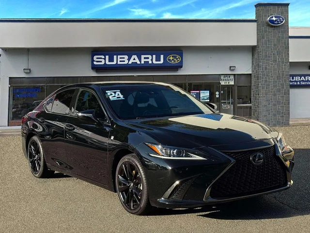 2024 Lexus ES 350 F SPORT Handling