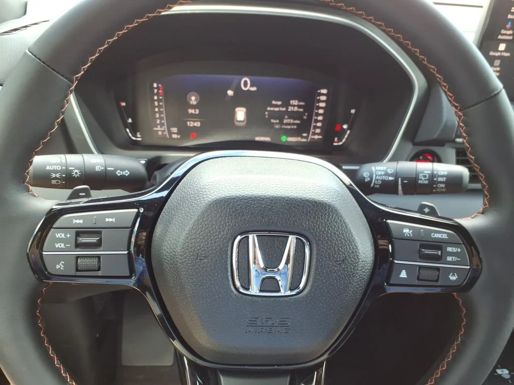 New 2026 Platinum White Pearl Honda TrailSport Blackout Elite image 10