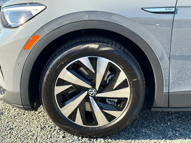 New 2026 Pure Gray Volkswagen Pro image 14