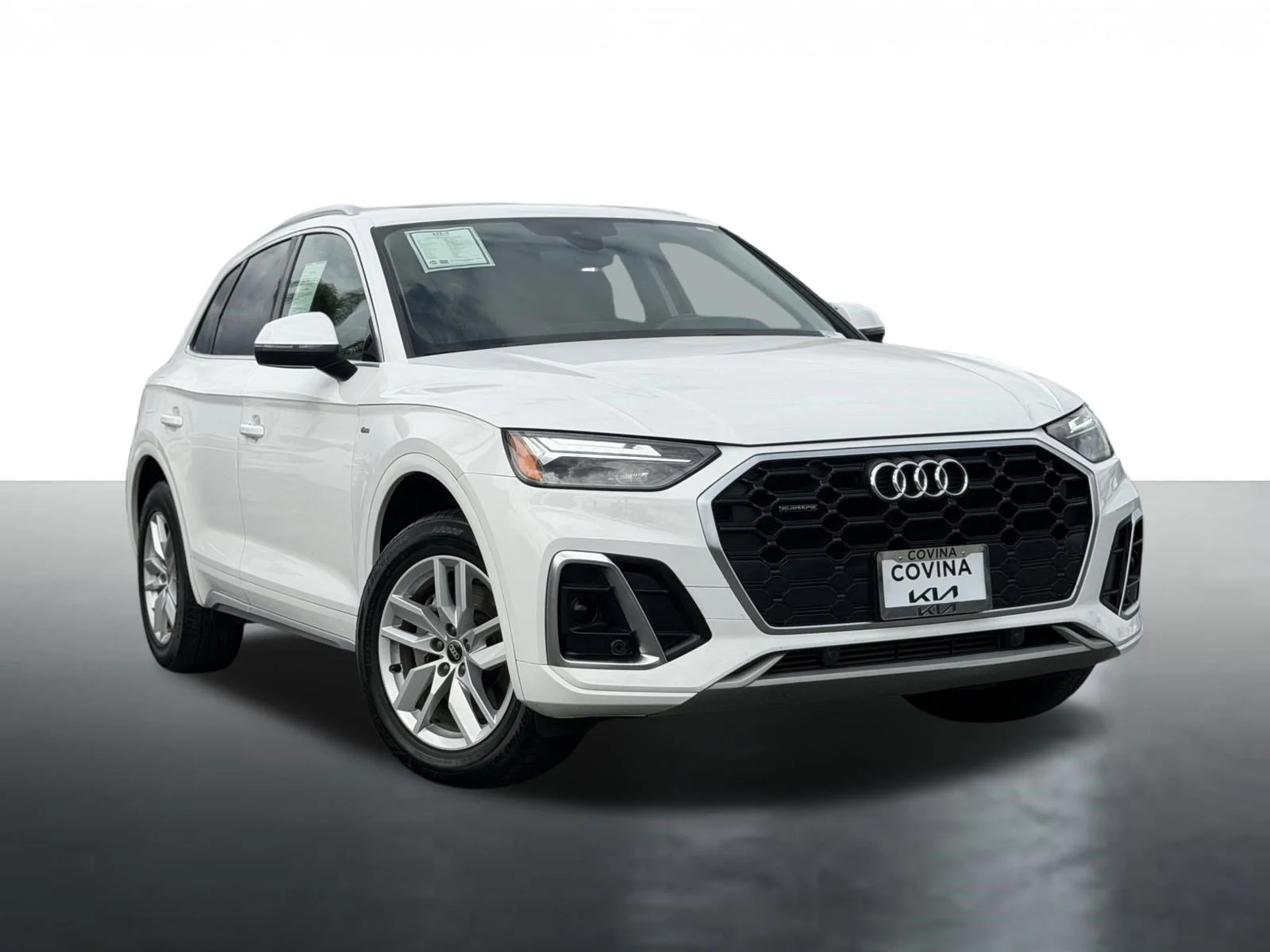 2023 Audi Q5 45 Premium's photo