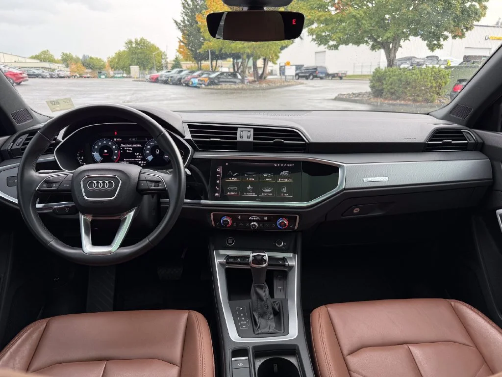 Used 2023 Black Metallic Audi S line Premium image 21