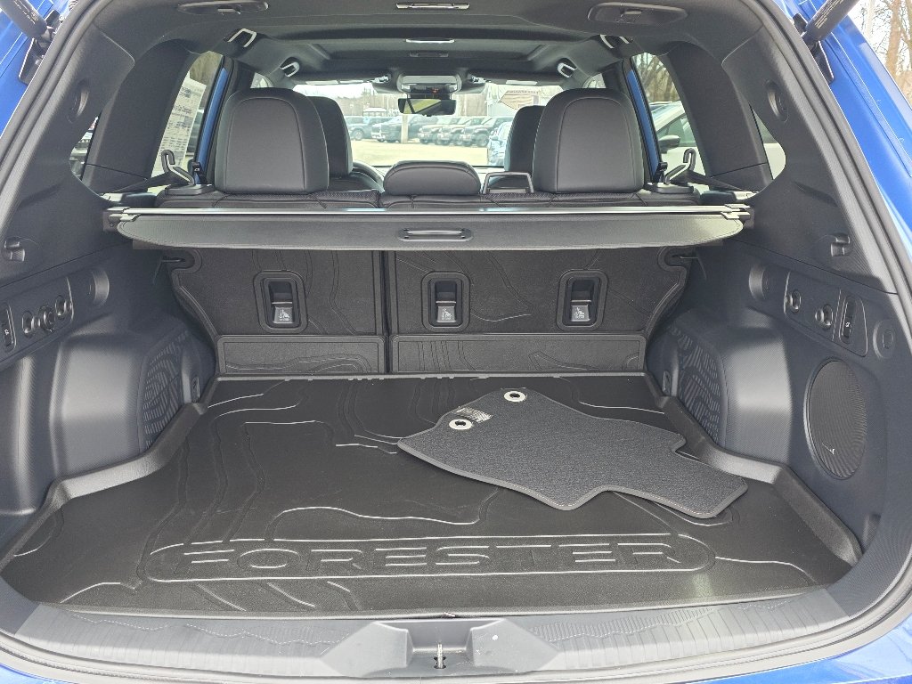 New 2026 Daybreak Blue Pearl Subaru Touring image 4