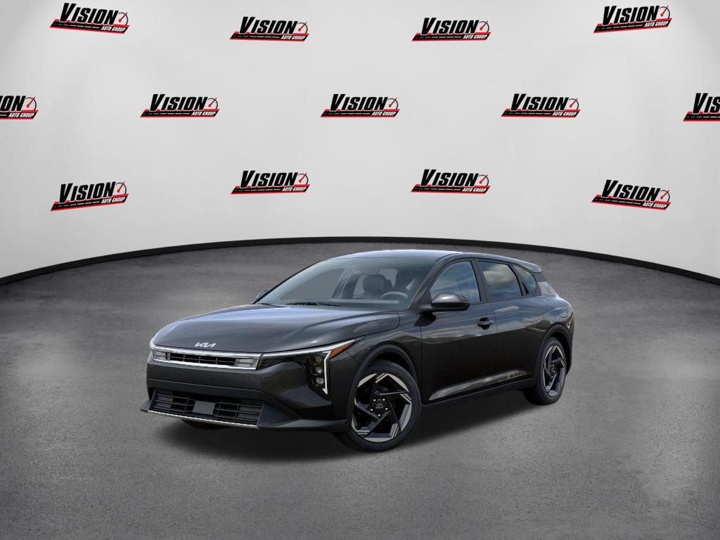 2026 Kia K4 EX AT Hatchback's photo