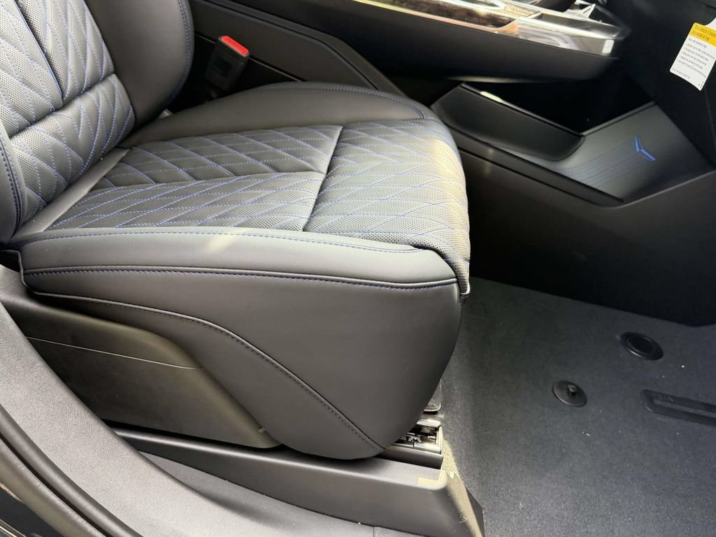2026 Cadillac Escalade IQL Sport - Photo 9