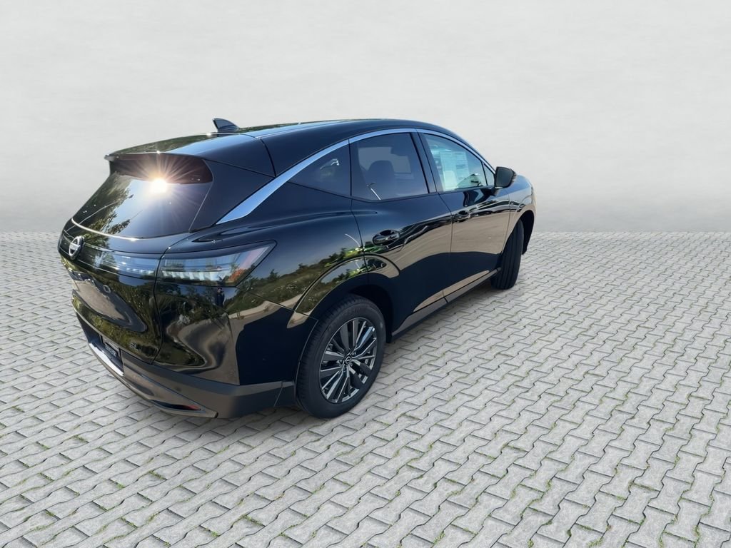 New 2026 Black Nissan SL image 8