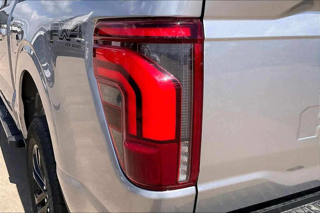 New 2026 Ford F-150 Lariat 4D SuperCrew