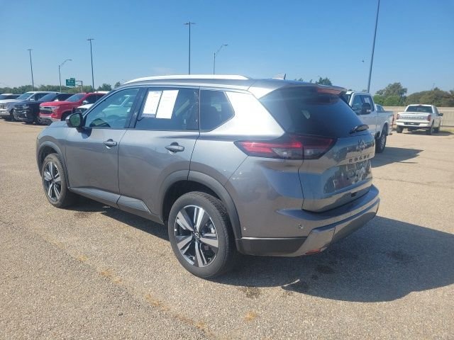 Used 2026 Gun Metallic Nissan SL image 24