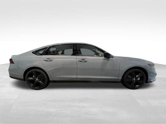 New 2026 Urban Gray Pearl Honda Sport-L image 9