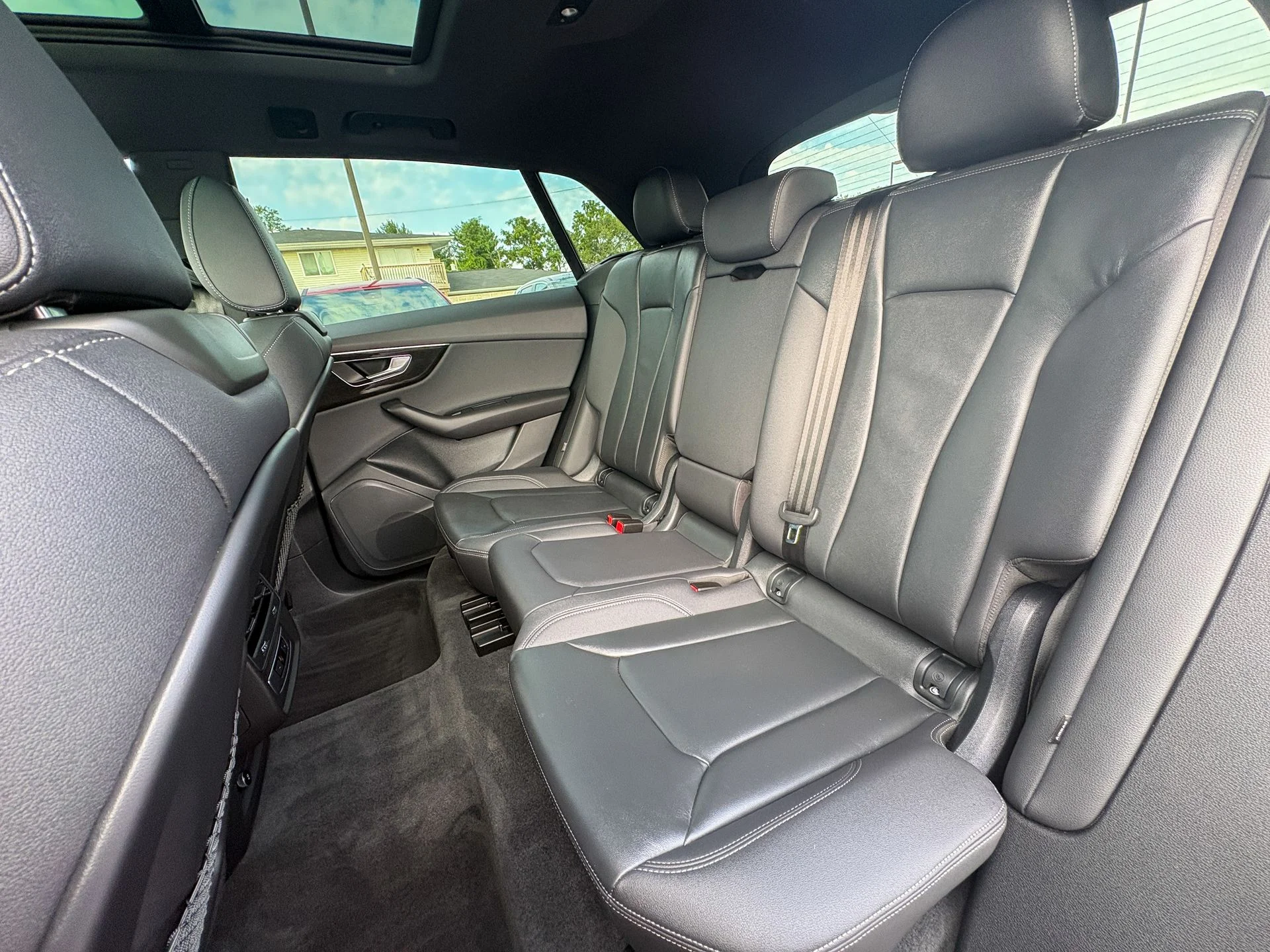 Used 2025 Gray Audi 55 Premium image 25