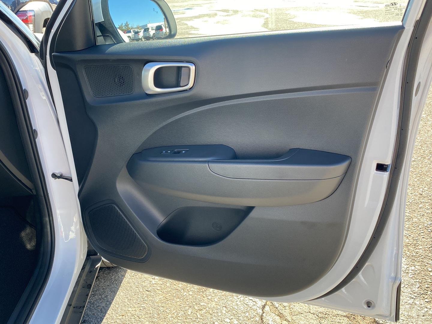 2026 Hyundai Venue SEL - Photo 20