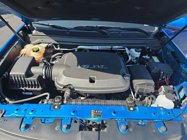 Used 2022 Blue Chevrolet LT image 31