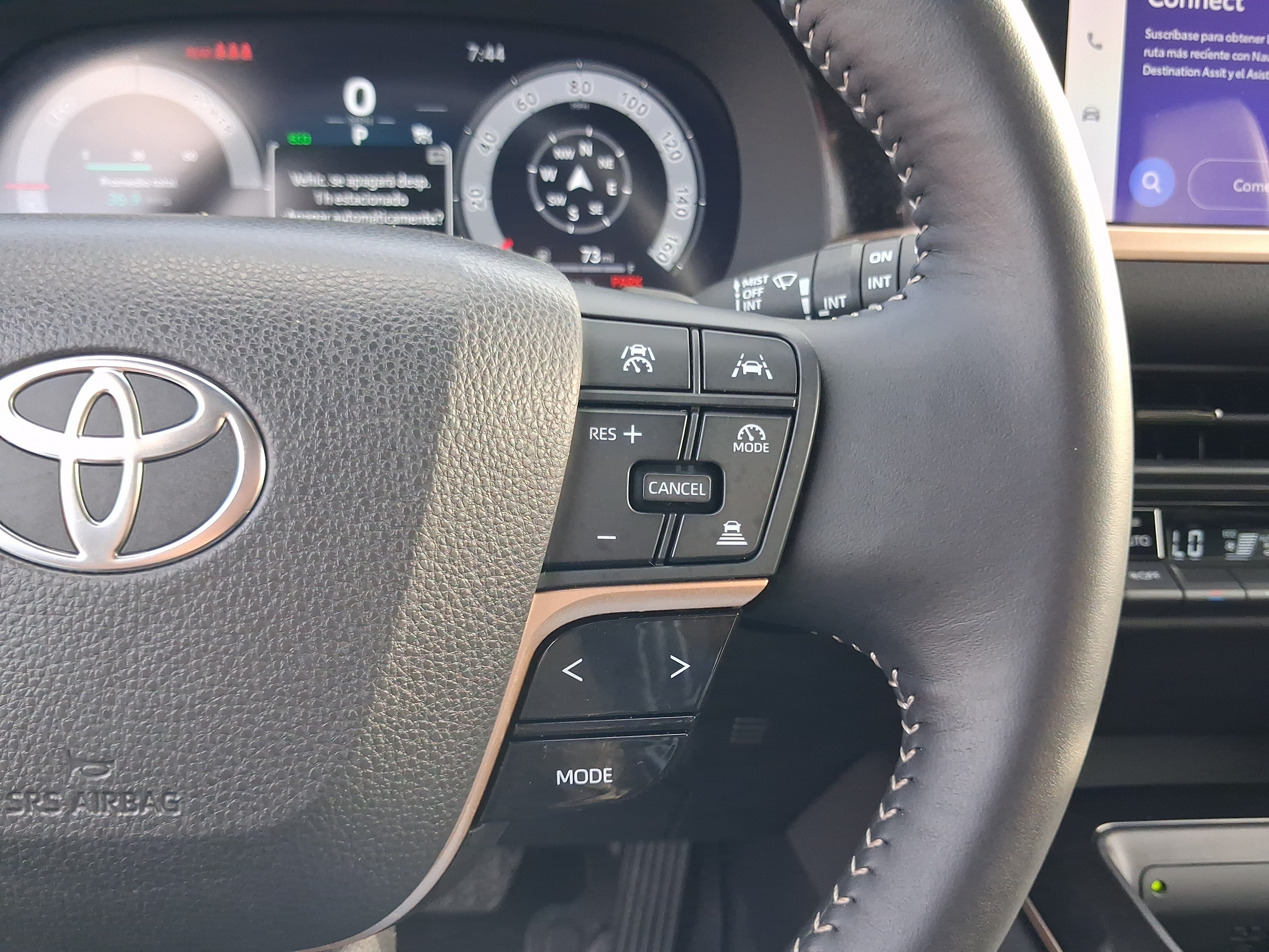 Used 2025 White Toyota XLE image 20