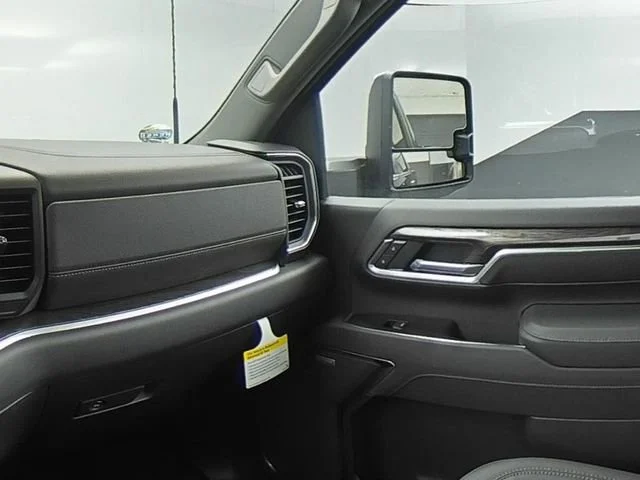 2026 Chevrolet Silverado 2500 HD LTZ - Photo 40