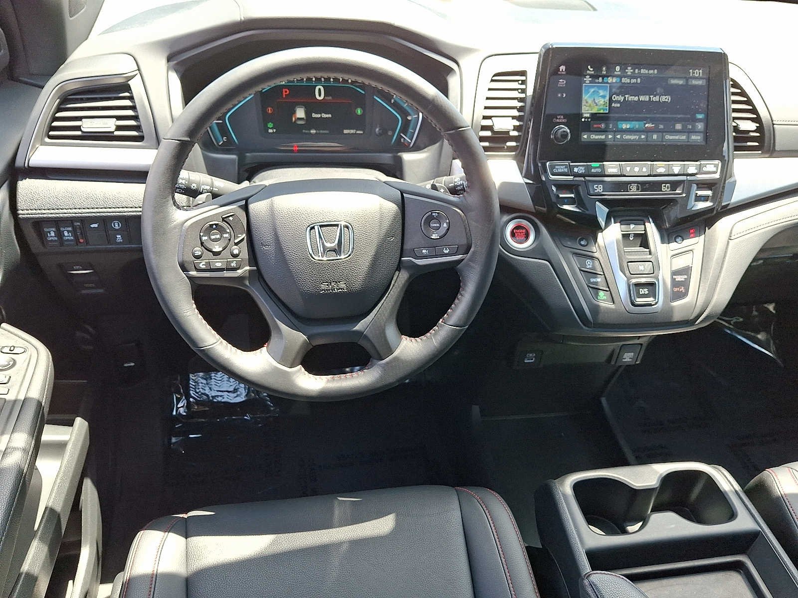 2024 Honda Odyssey SPORT - Photo 12