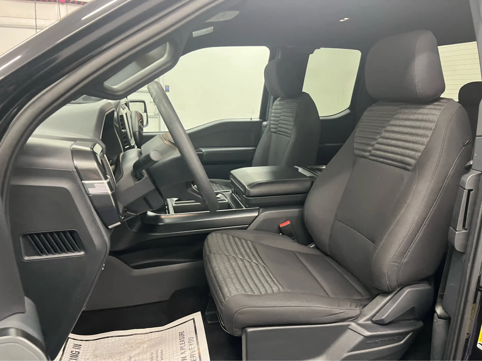 Used 2023 Agate Black Metallic Ford XL image 5