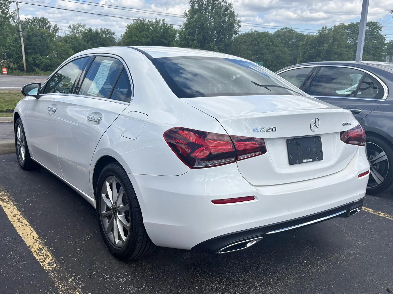 Used 2019 Polar White Mercedes-Benz A 220 image 4