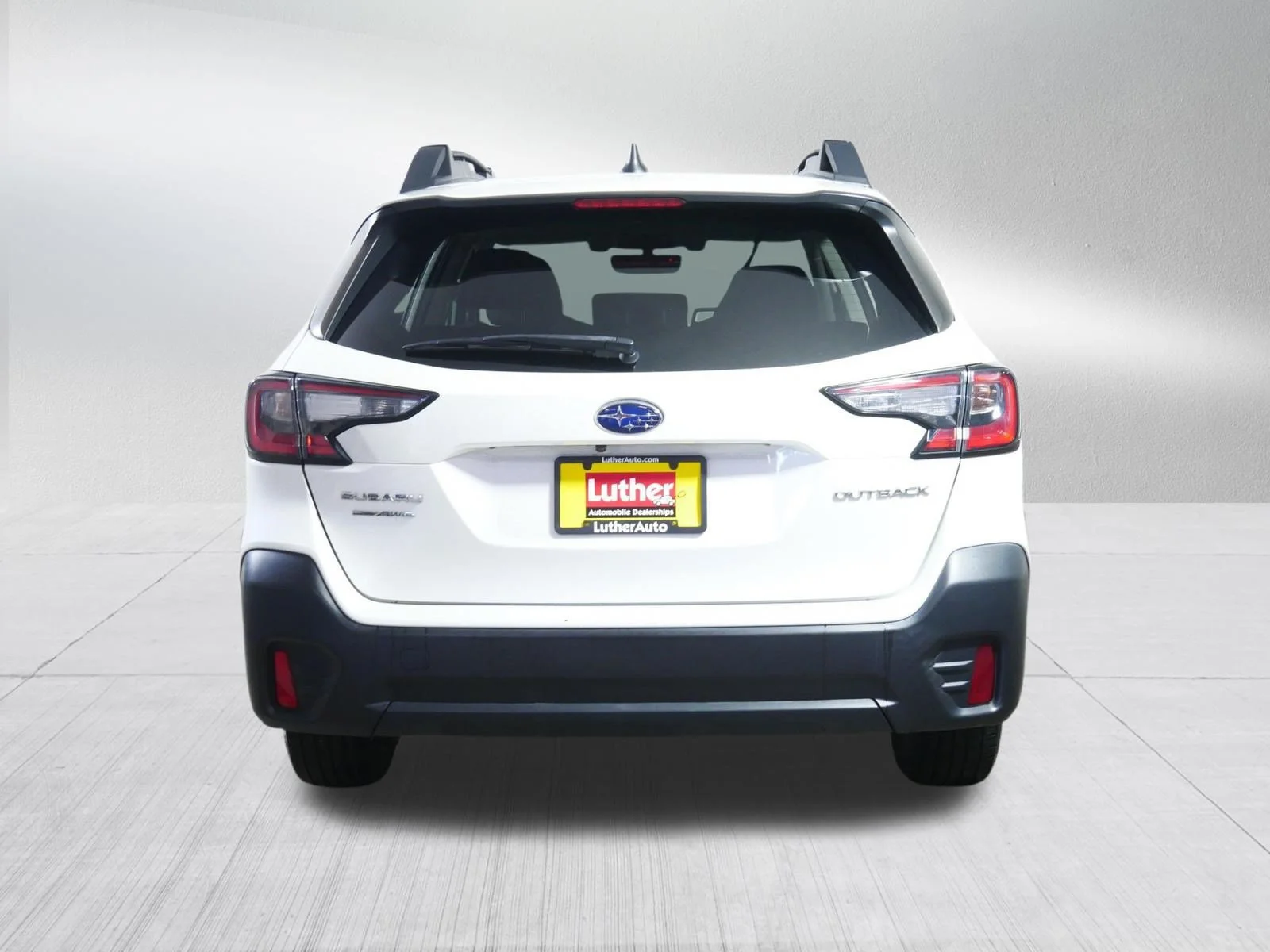 Used 2022 Crystal White Pearl Subaru Premium image 6