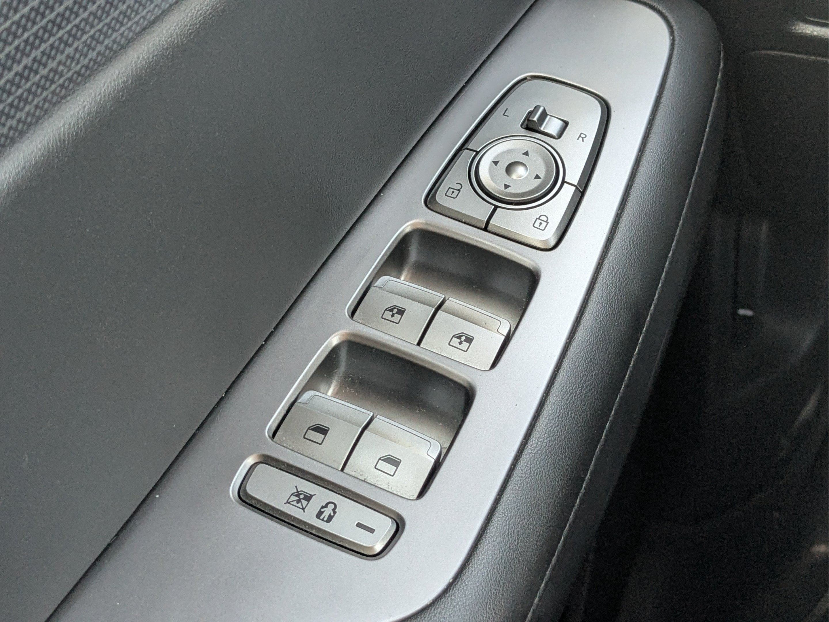 2023 Hyundai Palisade Limited - Photo 26