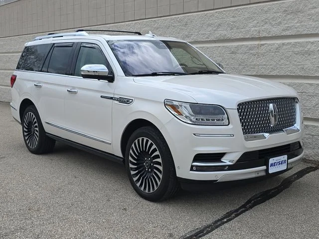 Used 2019 White Platinum Clearcoat Metallic Lincoln Black Label image 14