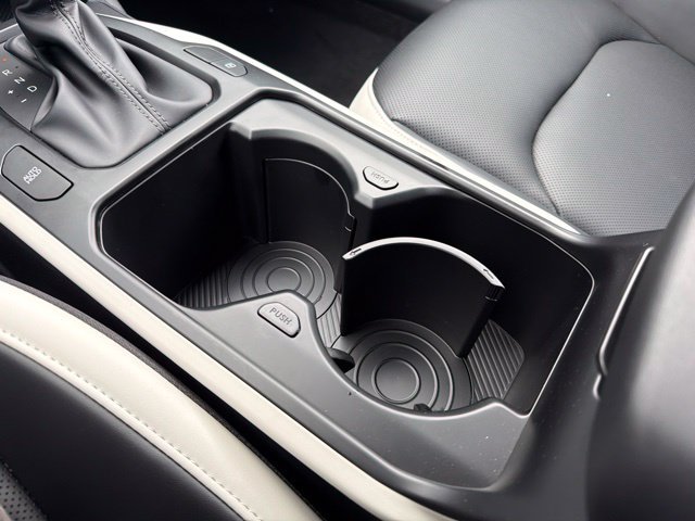 New 2026 Snow White Pearl Kia GT-Line Turbo image 20