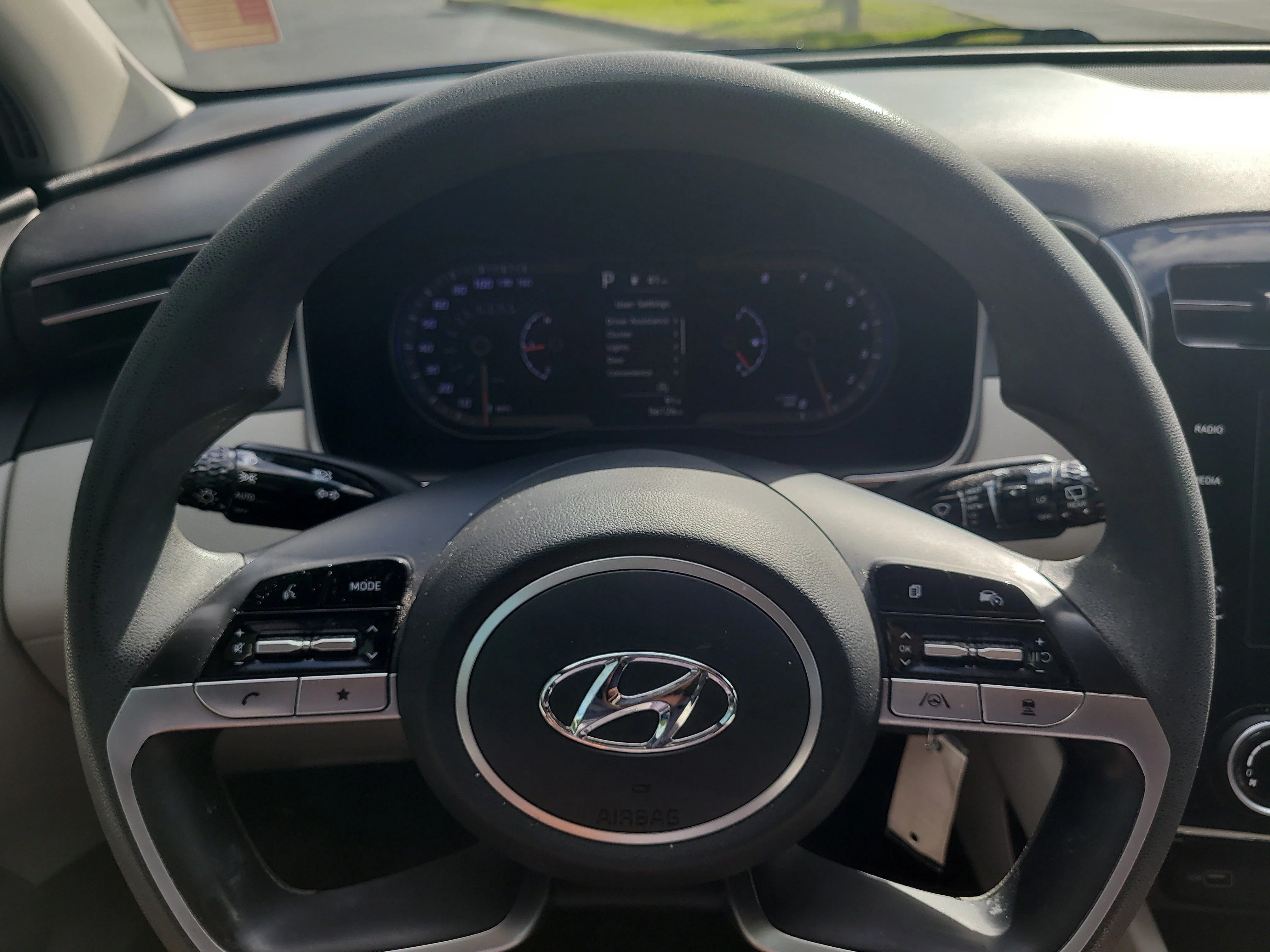Used 2024 Intense Blue Hyundai SE image 25