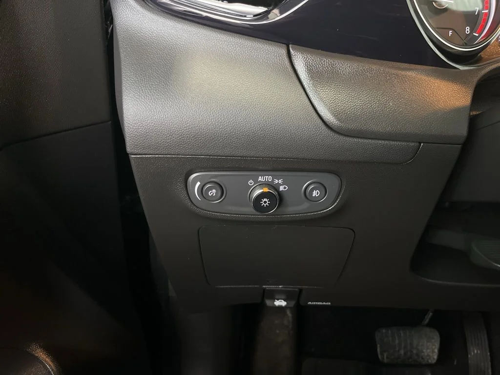 Used 2023 Black Buick Select image 13