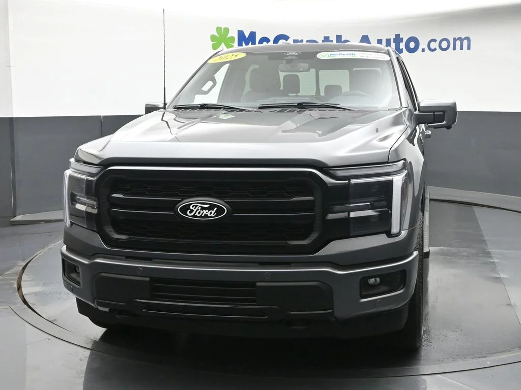 Used 2025 Gray Ford Lariat image 6