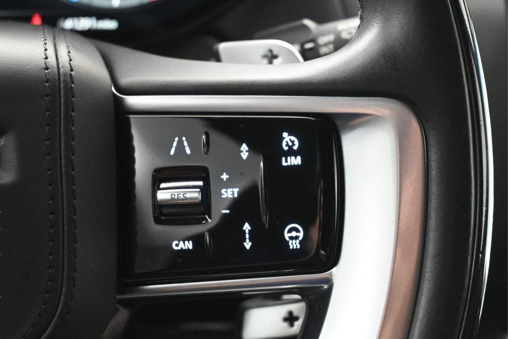 2023 Land Rover Range Rover SE - Photo 19
