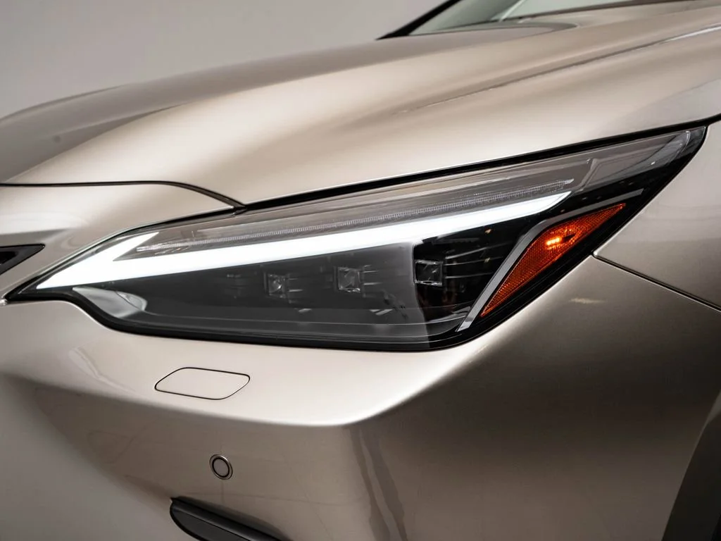 New 2026 Atomic Silver Lexus 450h+ Luxury image 15