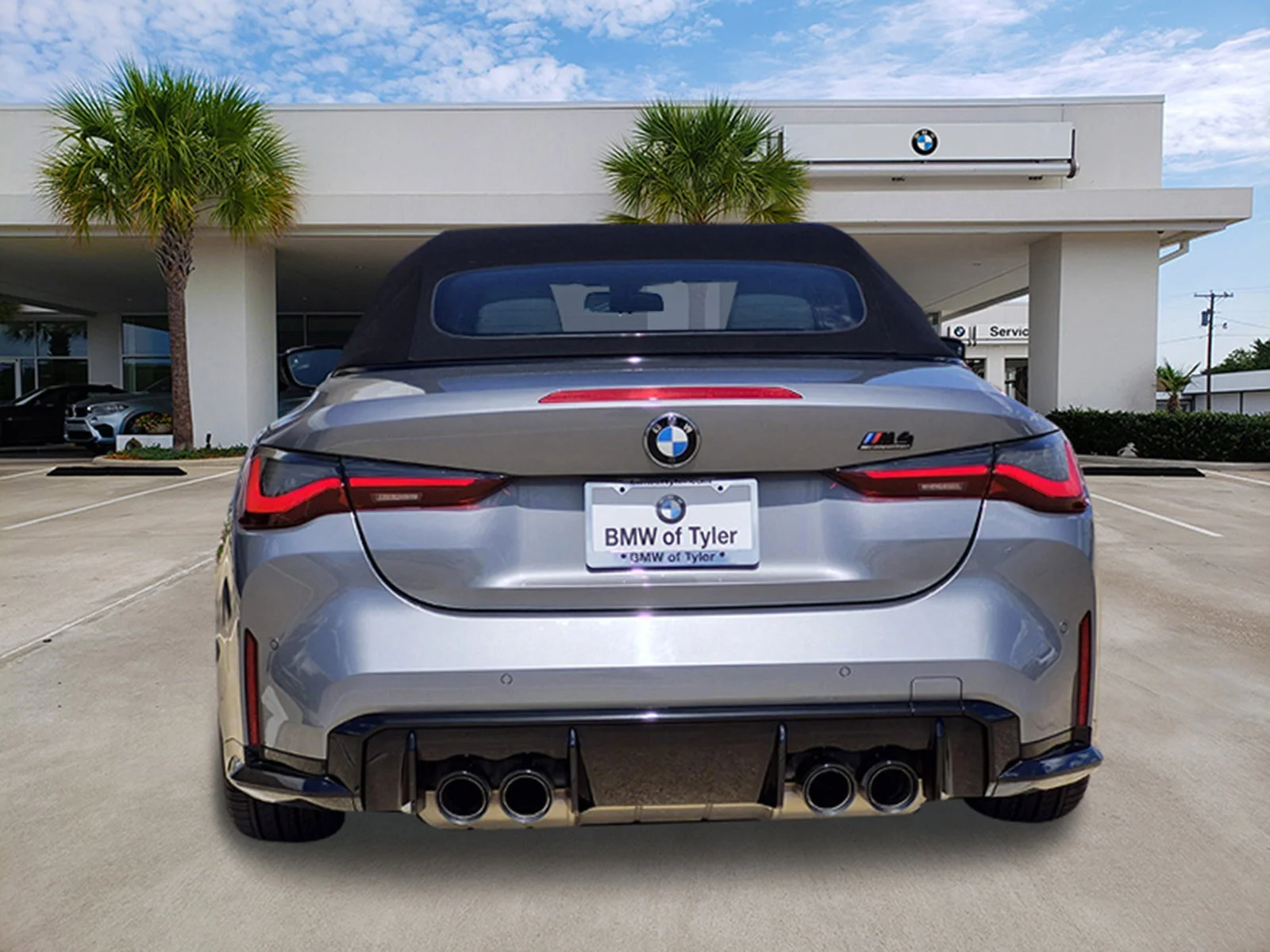 Used 2022 Skyscraper Grey Metallic BMW Competition xDrive image 5
