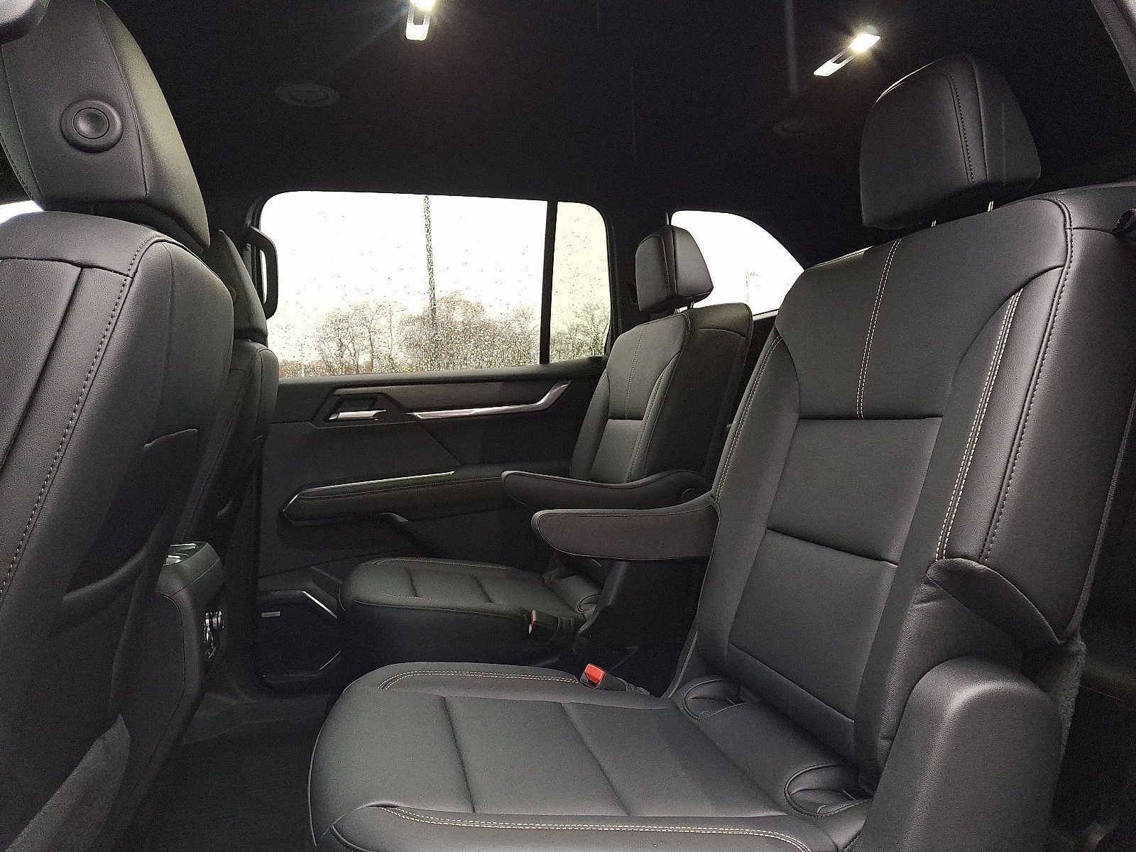 2026 GMC Acadia Elevation - Photo 6