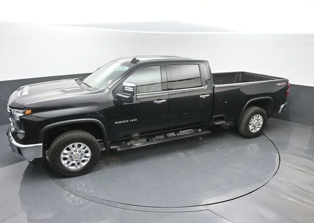 Used 2024 Black Chevrolet LTZ image 33