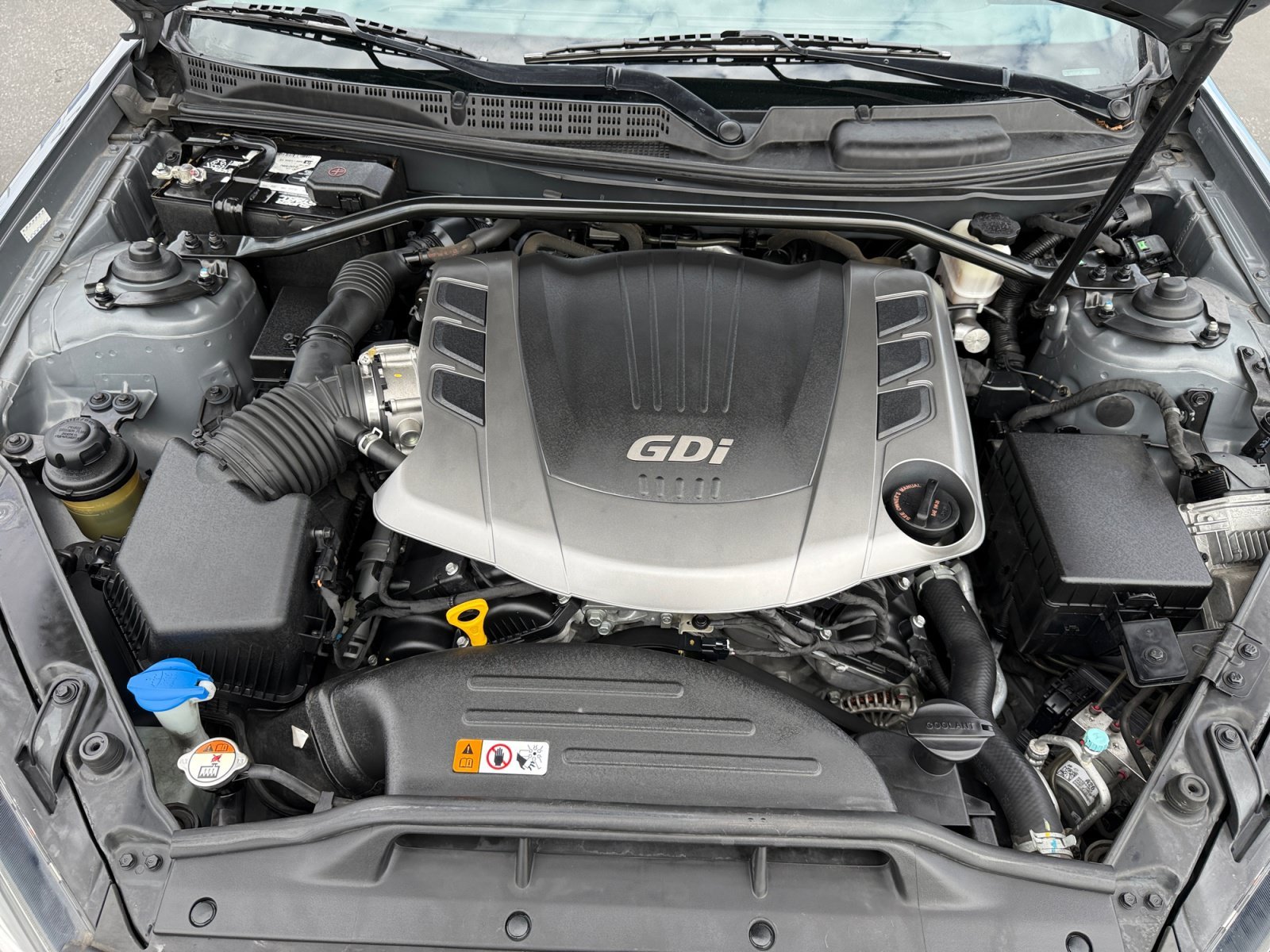 Used 2016 Empire State Gray Hyundai 3.8 Ultimate image 20