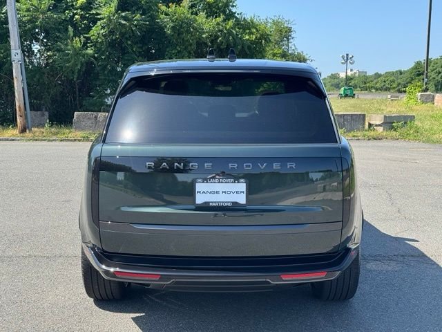 Certified Used 2026 Green Land Rover SE image 4