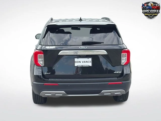 Used 2023 Black Ford XLT image 7