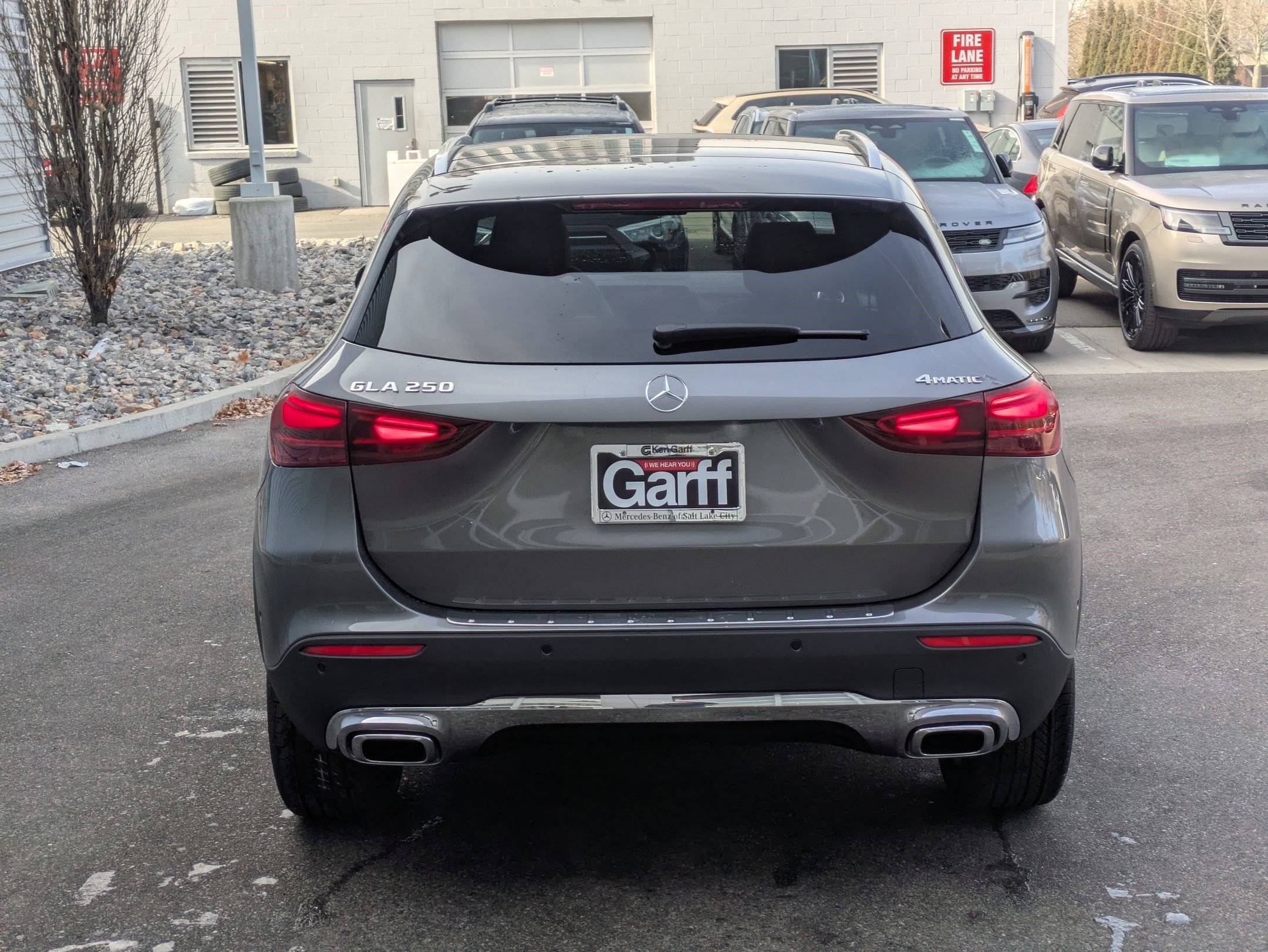 New 2026 Mountain Grey Metallic Mercedes-Benz GLA 250 image 4