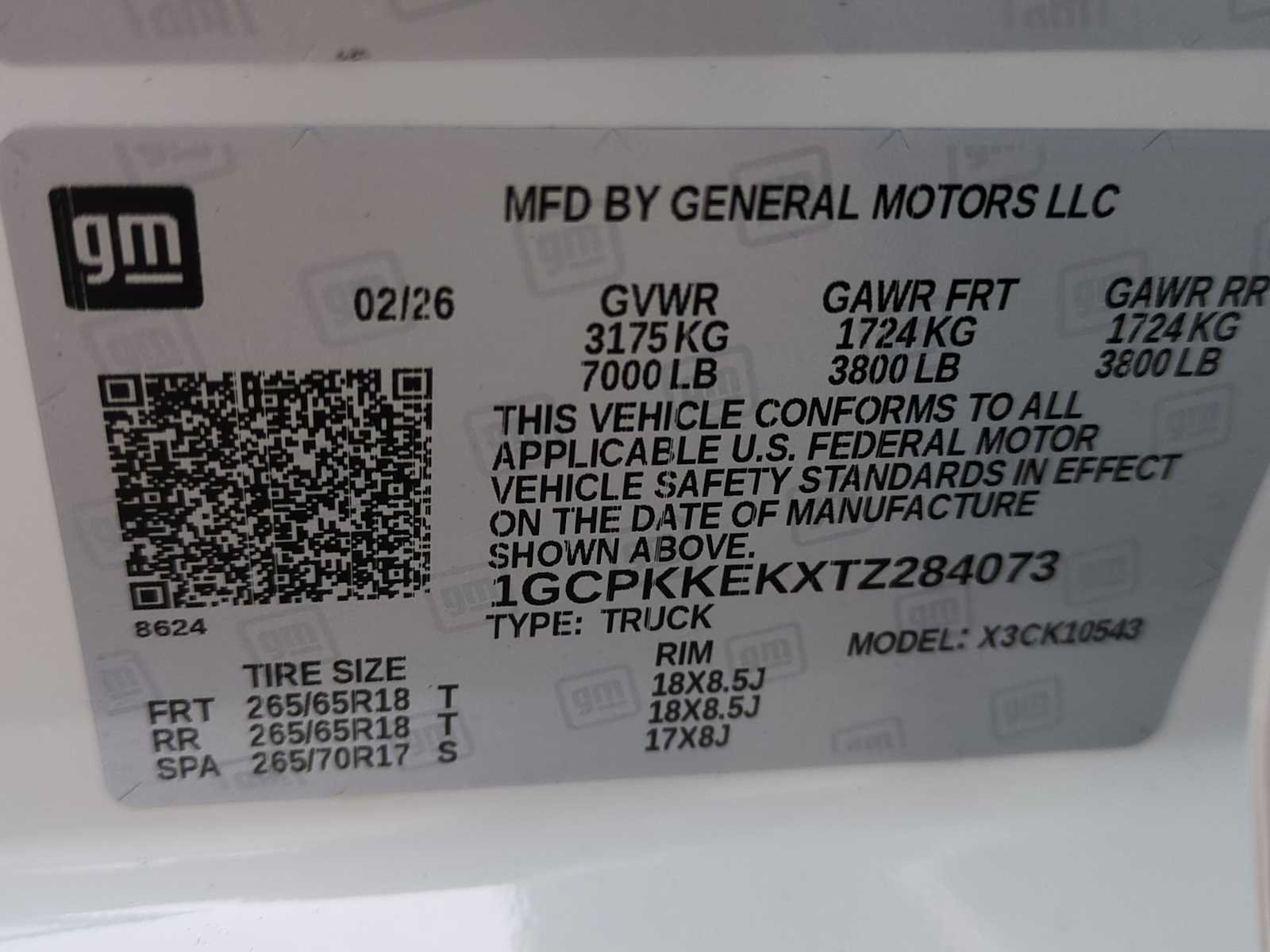 New 2026 Summit White Chevrolet LT (2FL) image 30