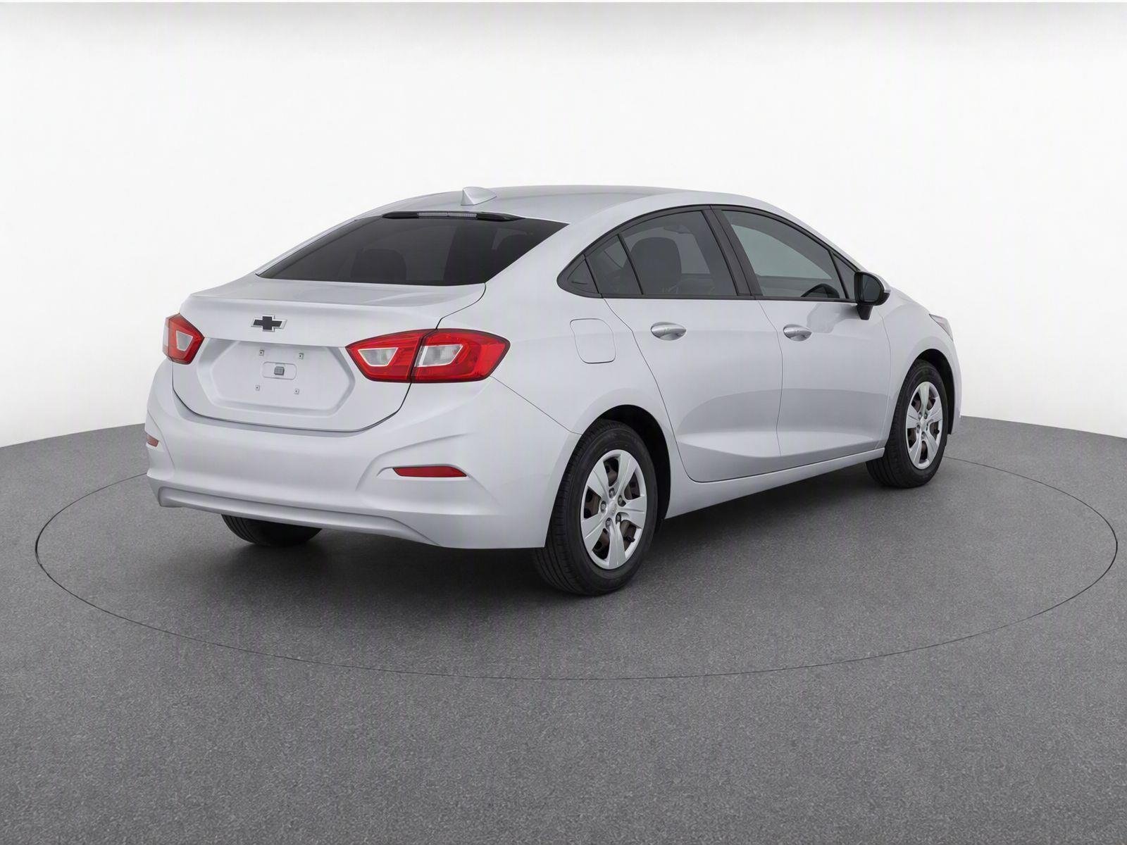 Used 2018 Silver Ice Metallic Chevrolet LS image 4