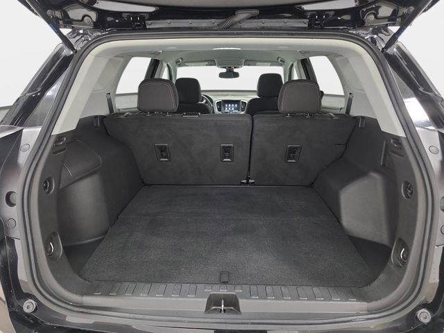 Used 2024 Black GMC SLE image 32