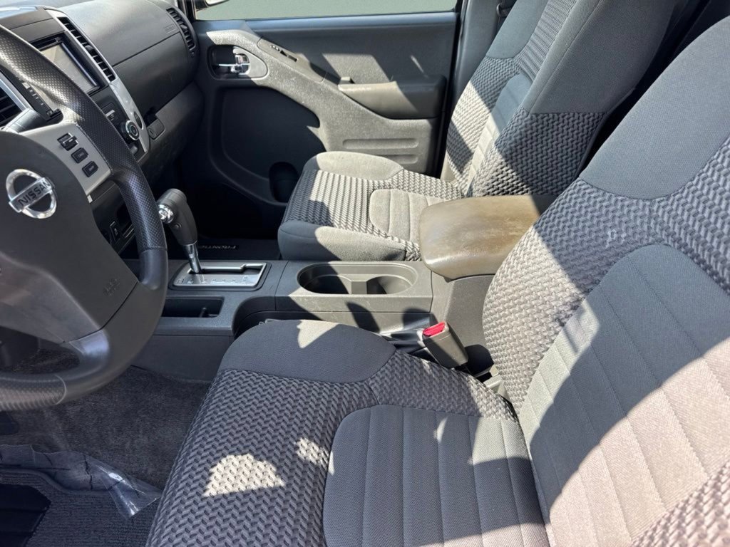 Used 2018 Gun Metallic Nissan SV image 19