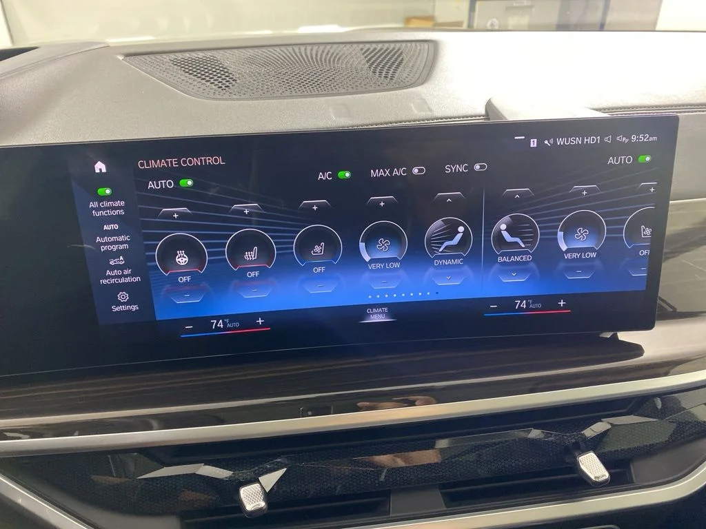 2023 BMW X7 40i - Photo 17