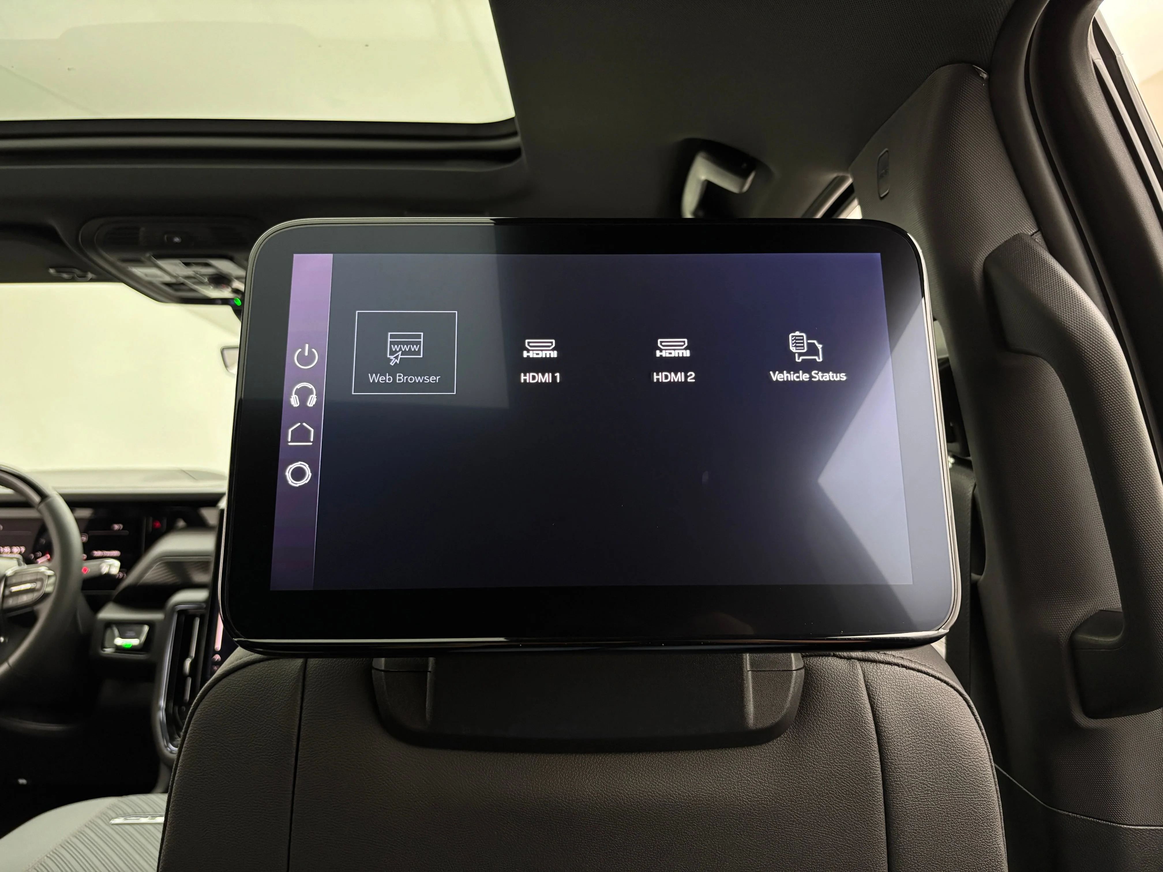 2026 GMC Yukon AT4 - Photo 43