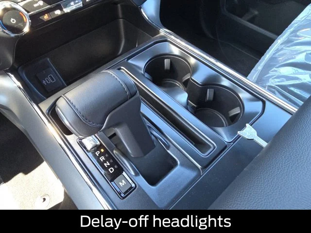 New 2026 Agate Black Metallic Ford XLT image 21