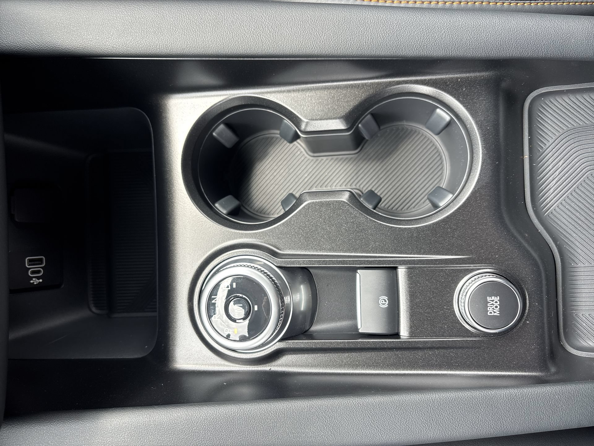 New 2026 Agate Black Metallic Ford Tremor® image 21